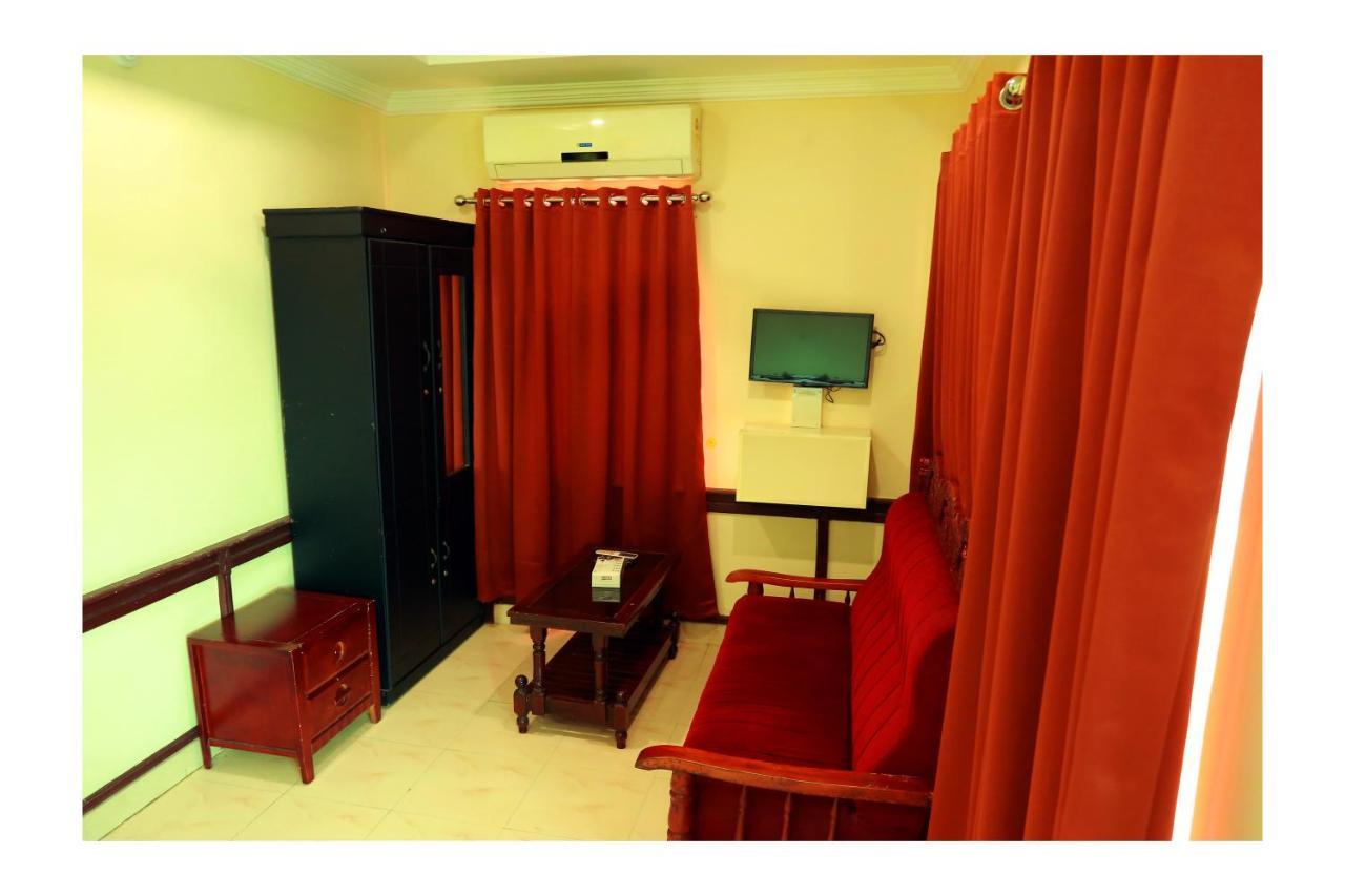 Corridor Calicut Airport Hotel Kondotty Eksteriør billede